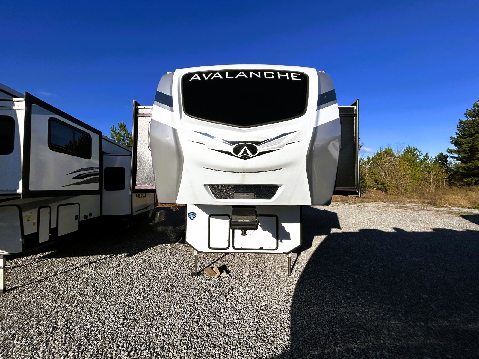 2023 KEYSTONE RV AVALANCE 360 FL - Hall's RV Sales